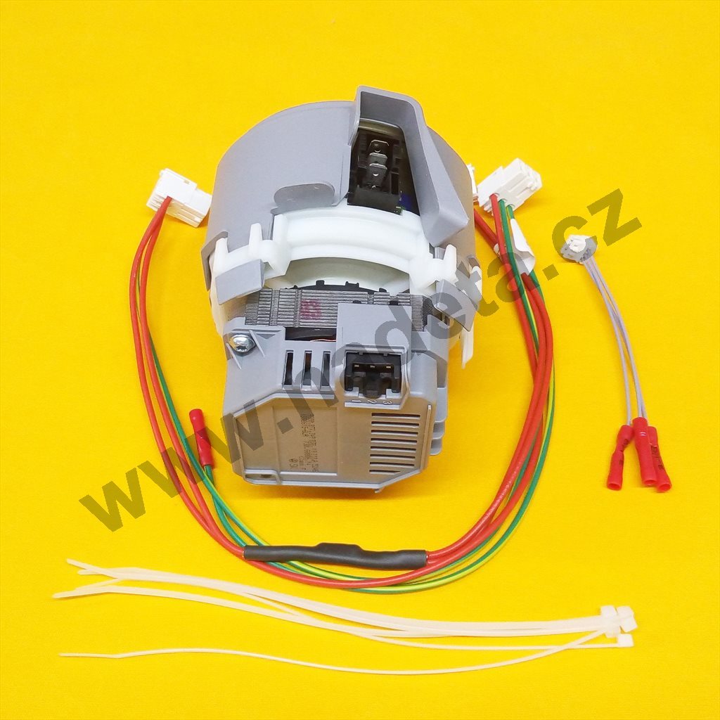 Čerpadlo s kabely myčka Bosch SMS53L18EU