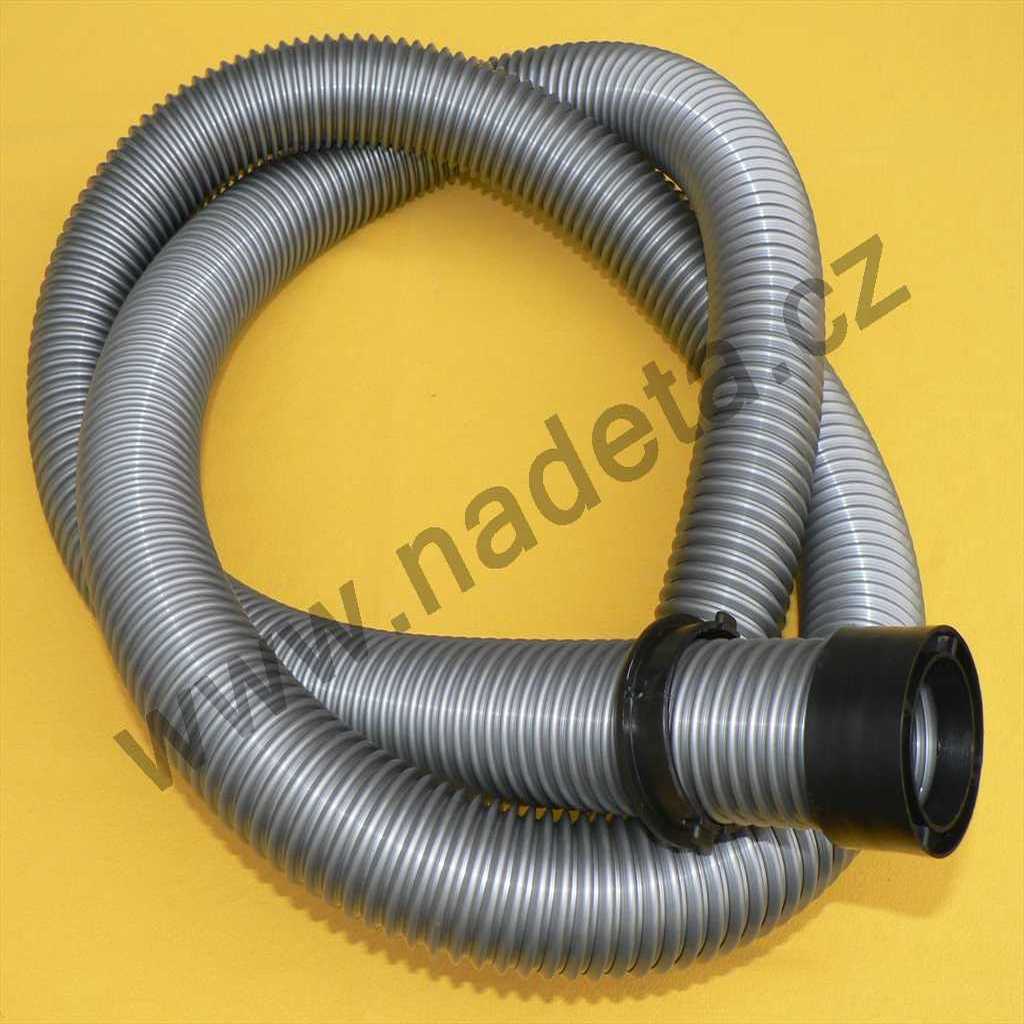 Hadice vysavače s nástrčkami d=32mm