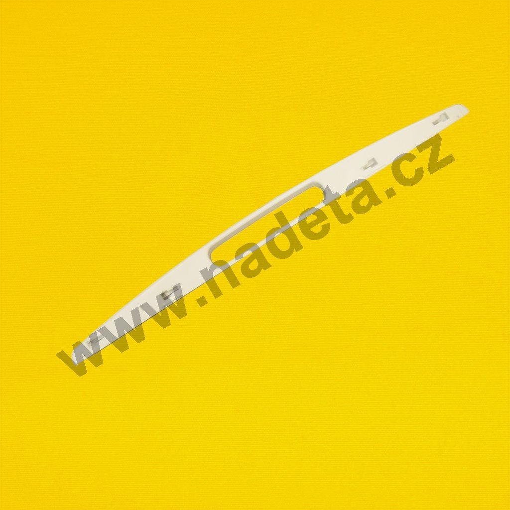 Madlo dvířek bílé, sporák Gorenje E84YTI