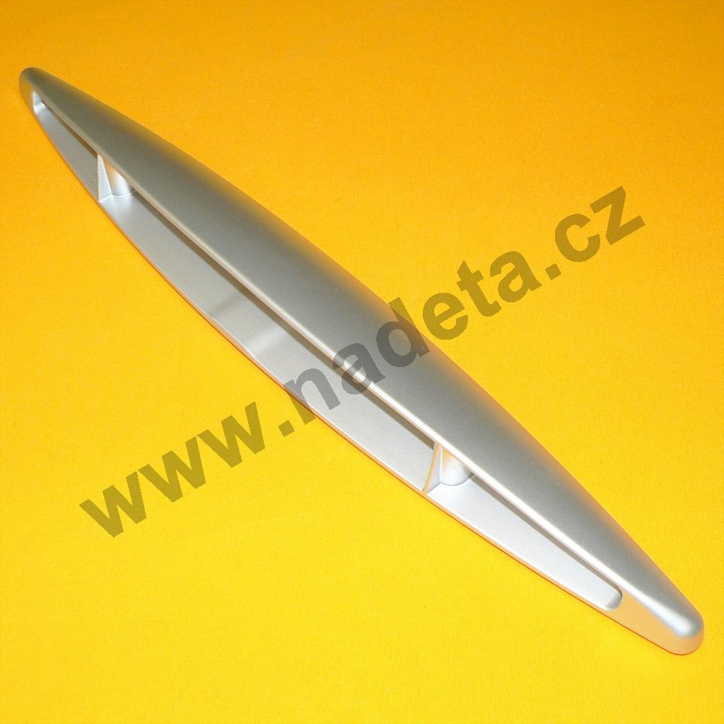 Madlo dvířek chromové, rozteč 200mm, trouba Gorenje 