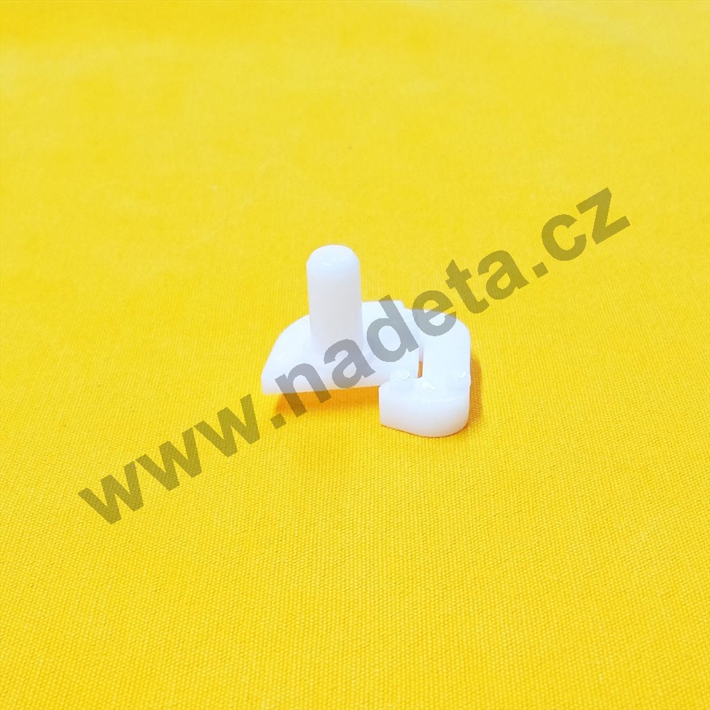 Pouzdro plastové pravé lednice ARISTON CM04FFE