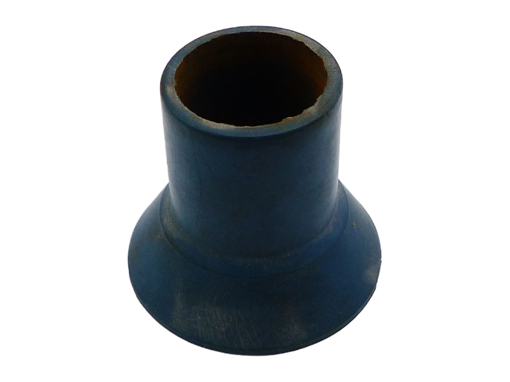 Průchodka modrá, bojler Tatramat EO 944