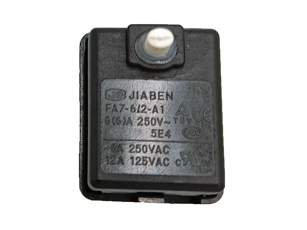 Síťový vypínač elektrického nářadí FA7-6/2-A1, FQ7-4/2 Black & Decker