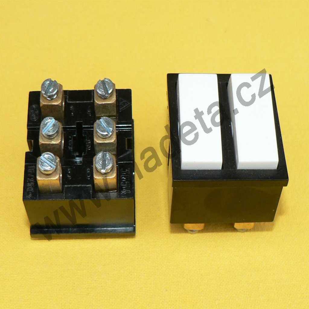 Spínač kolébkový vestavný, 16A