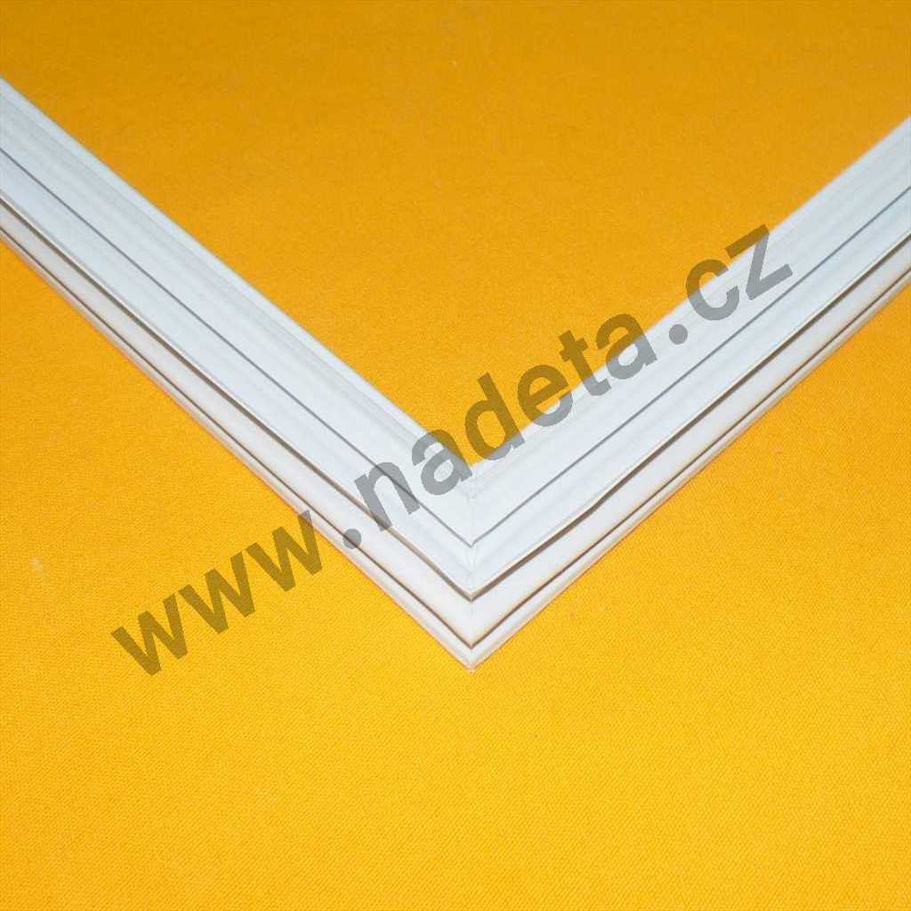 Těsnění dvířek lednice GORENJE HZS3567EBFV