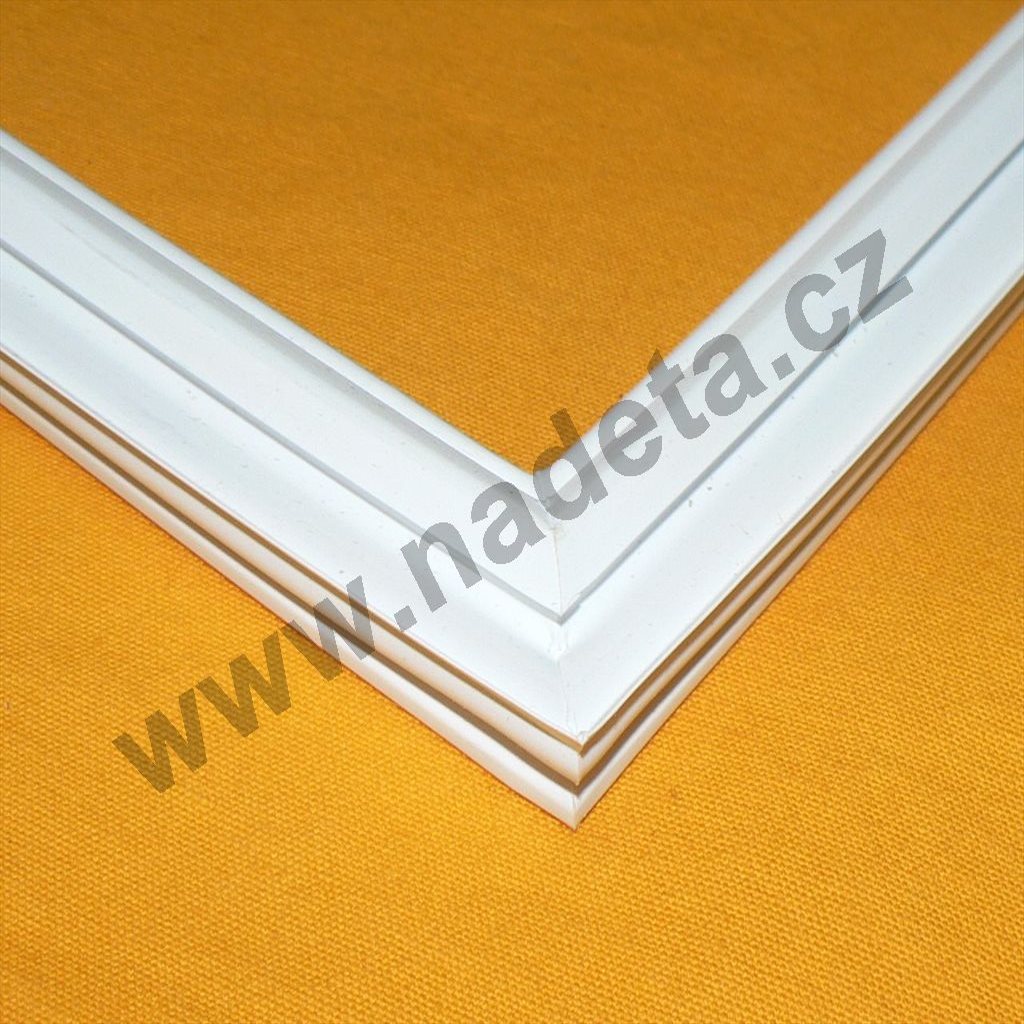 Těsnění magnetické 340x370mm, lednic, pultů, zásuvek chladících stolů, šroubovací profil