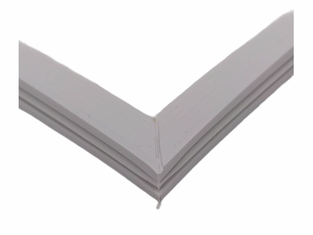 Těsnění magnetické 340x375mm, lednic, pultů, zásuvek chladících stolů, šroubovací profil