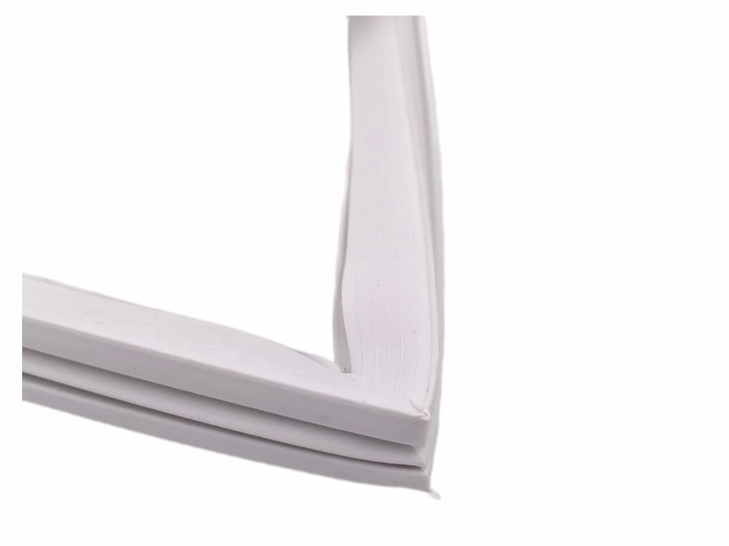 Těsnění magnetické 740x350mm, lednic, pultů, zásuvek chladících stolů, šroubovací profil